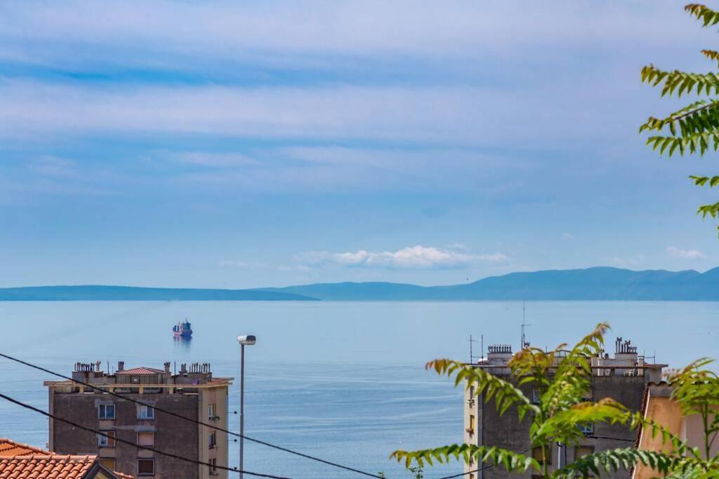Crystal Apartment Rijeka Exterior photo